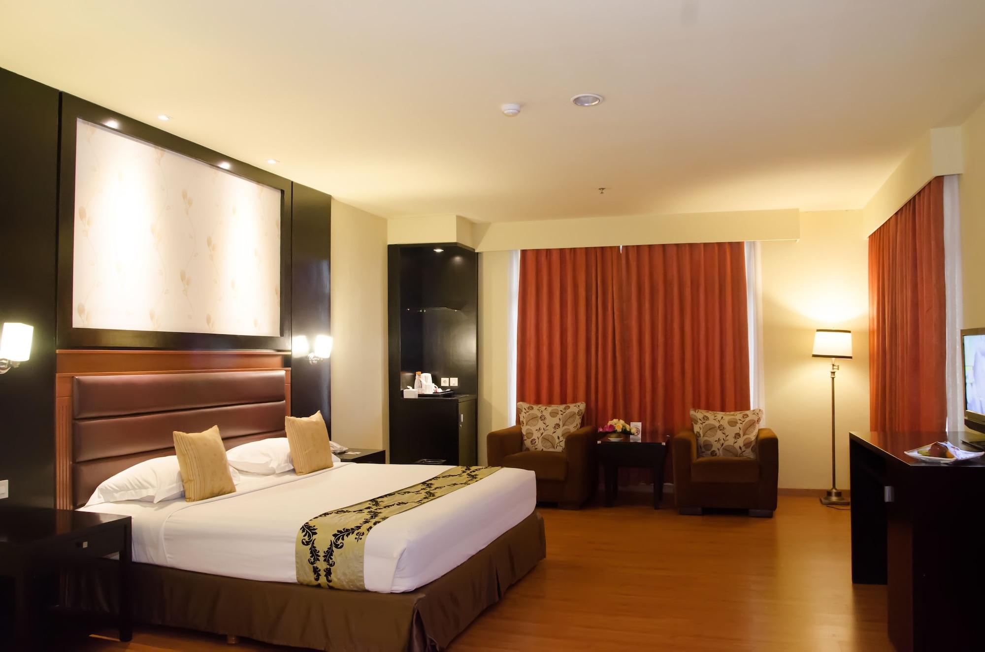 Sari Ater Kamboti Hotel バンドゥン エクステリア 写真
