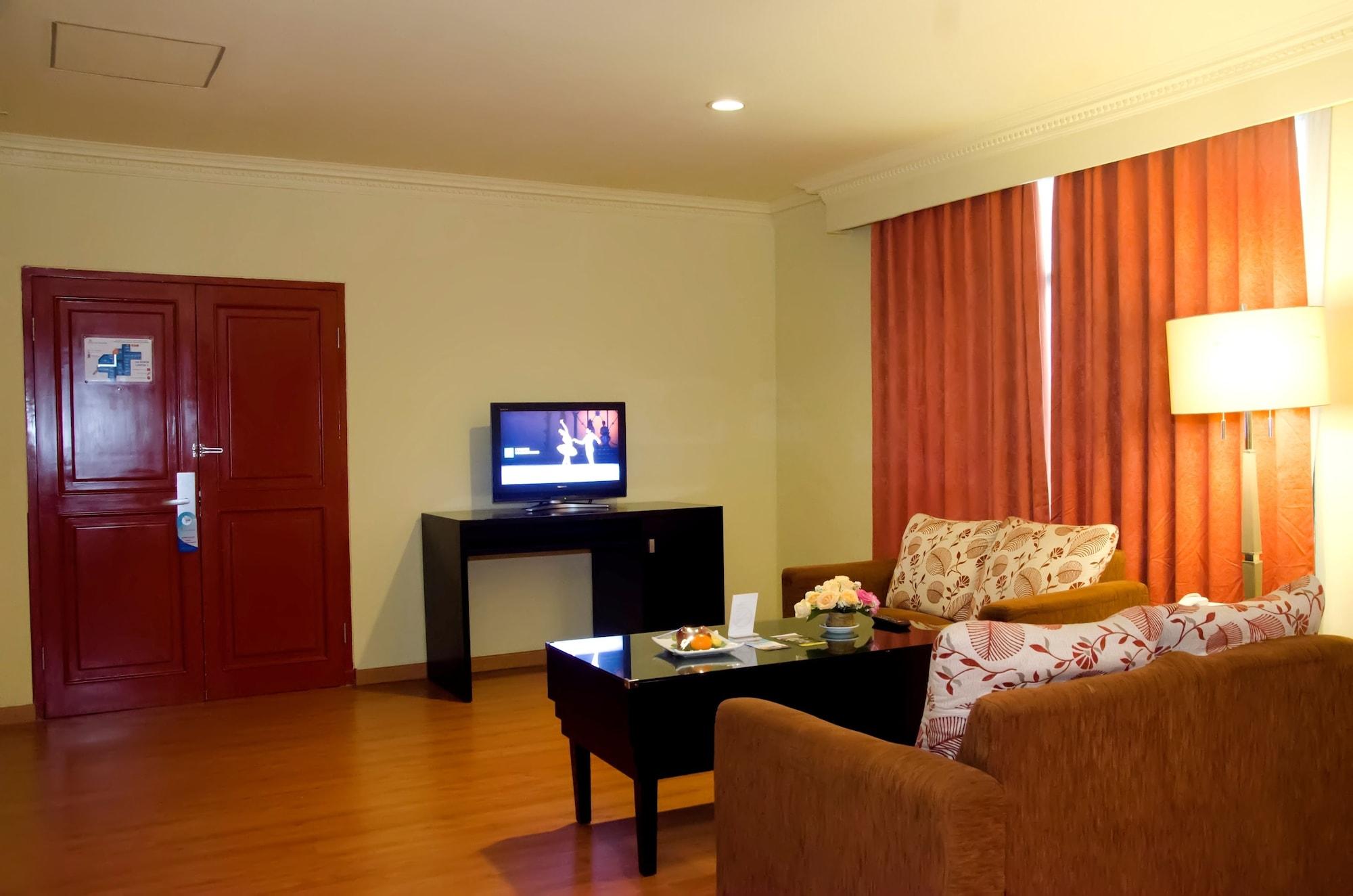 Sari Ater Kamboti Hotel バンドゥン エクステリア 写真