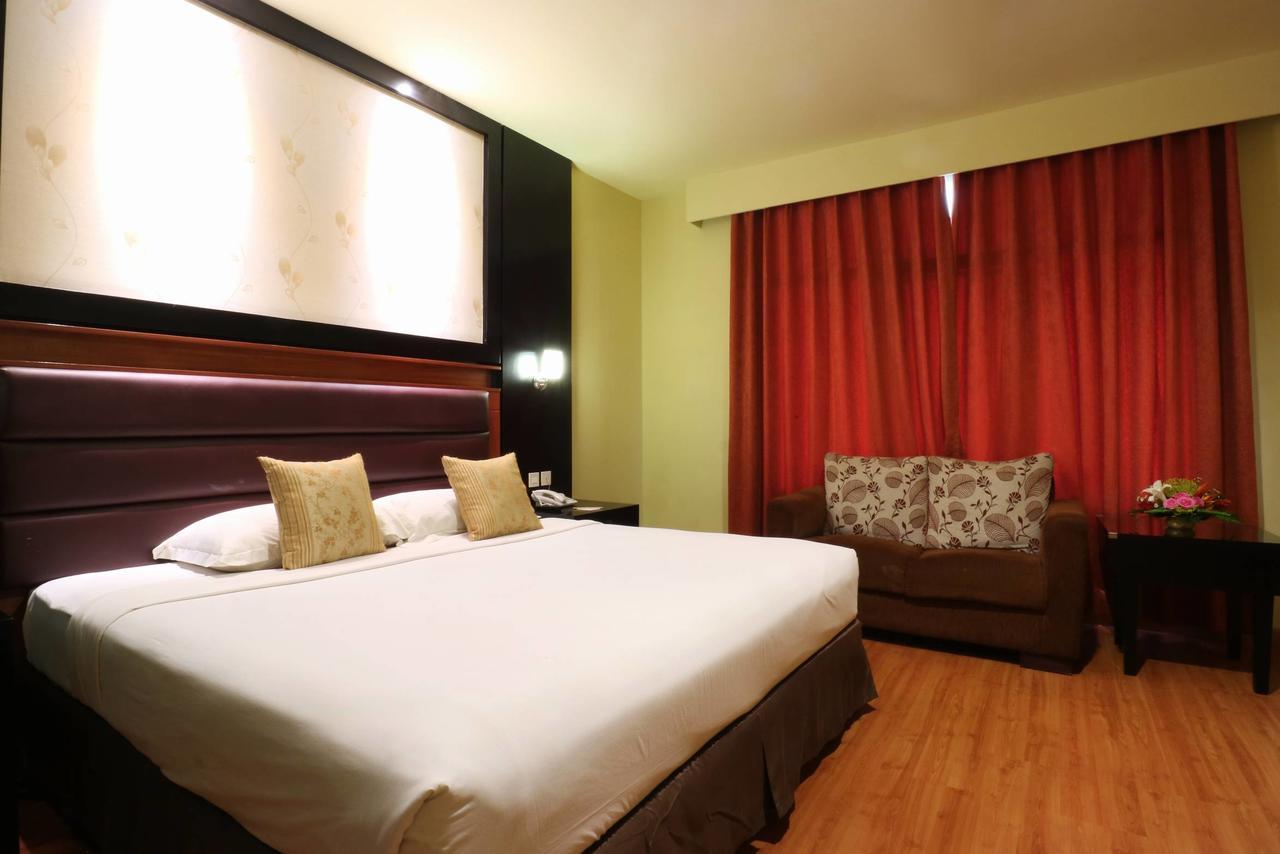 Sari Ater Kamboti Hotel バンドゥン エクステリア 写真