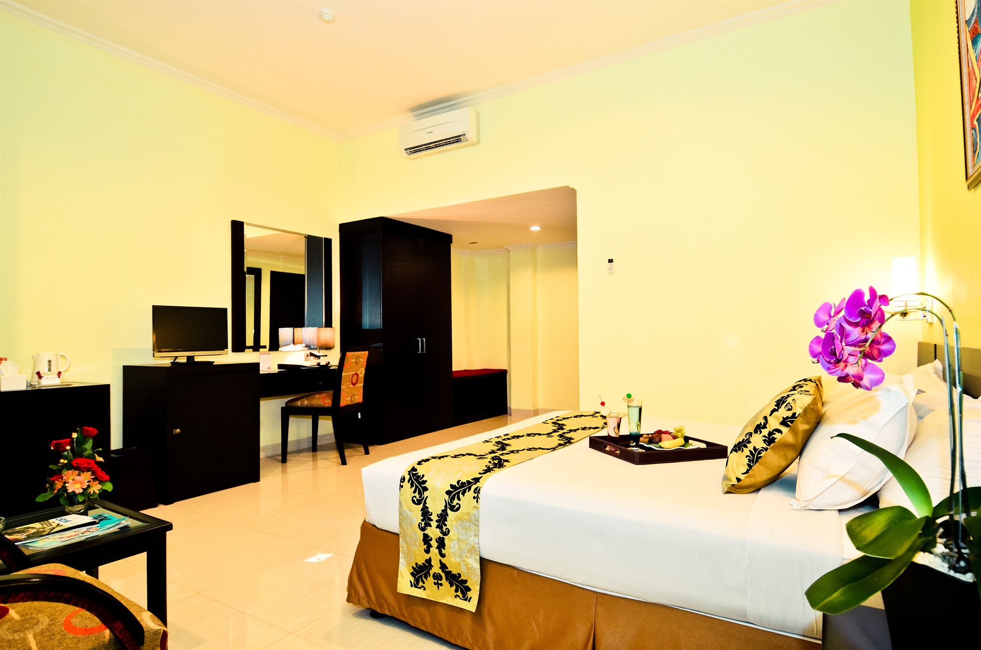 Sari Ater Kamboti Hotel バンドゥン エクステリア 写真